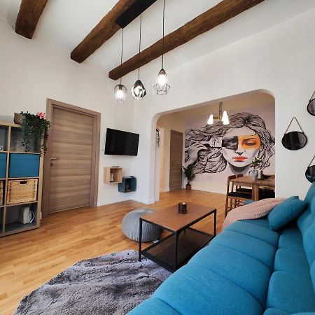 Apartament Apart Sofia Lion Bridge 2Bdr Self Check In Zewnętrze zdjęcie
