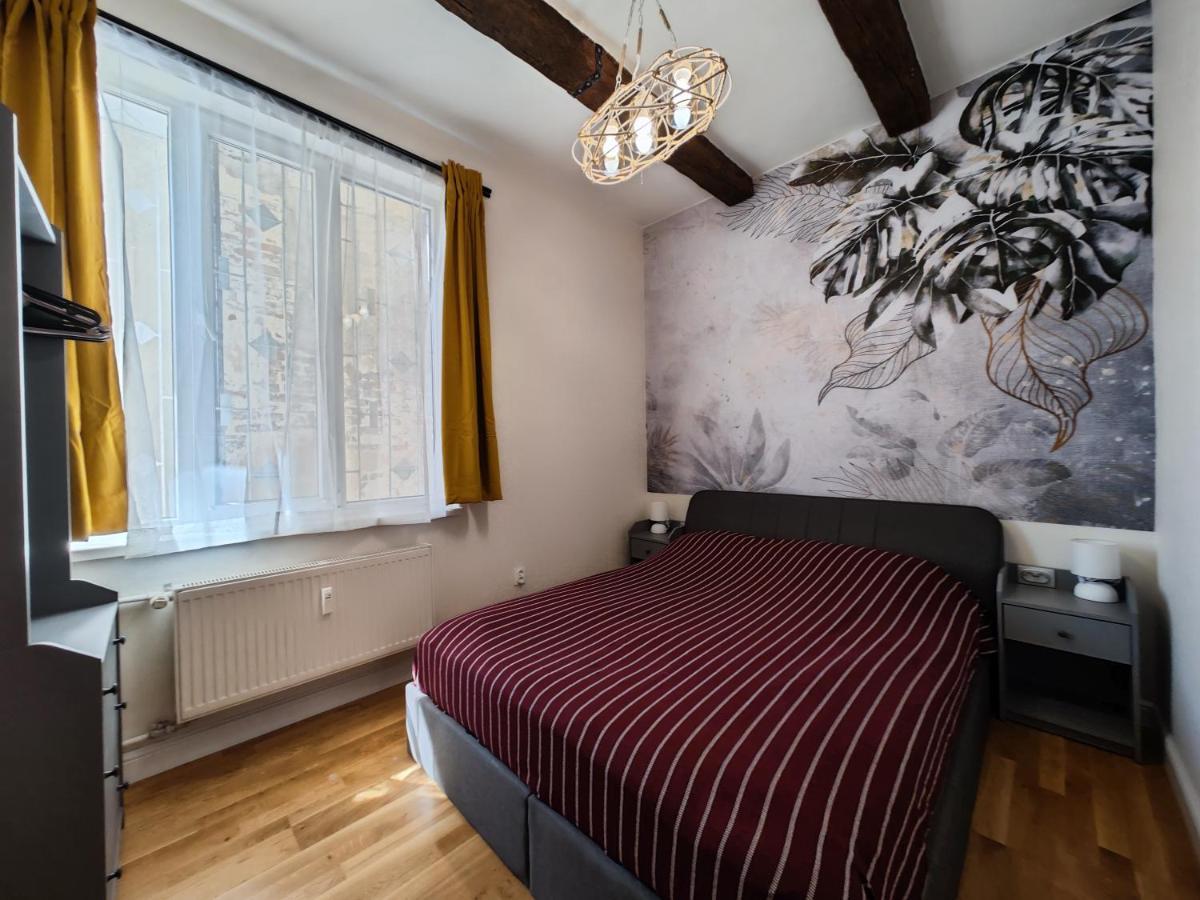 Apartament Apart Sofia Lion Bridge 2Bdr Self Check In Zewnętrze zdjęcie