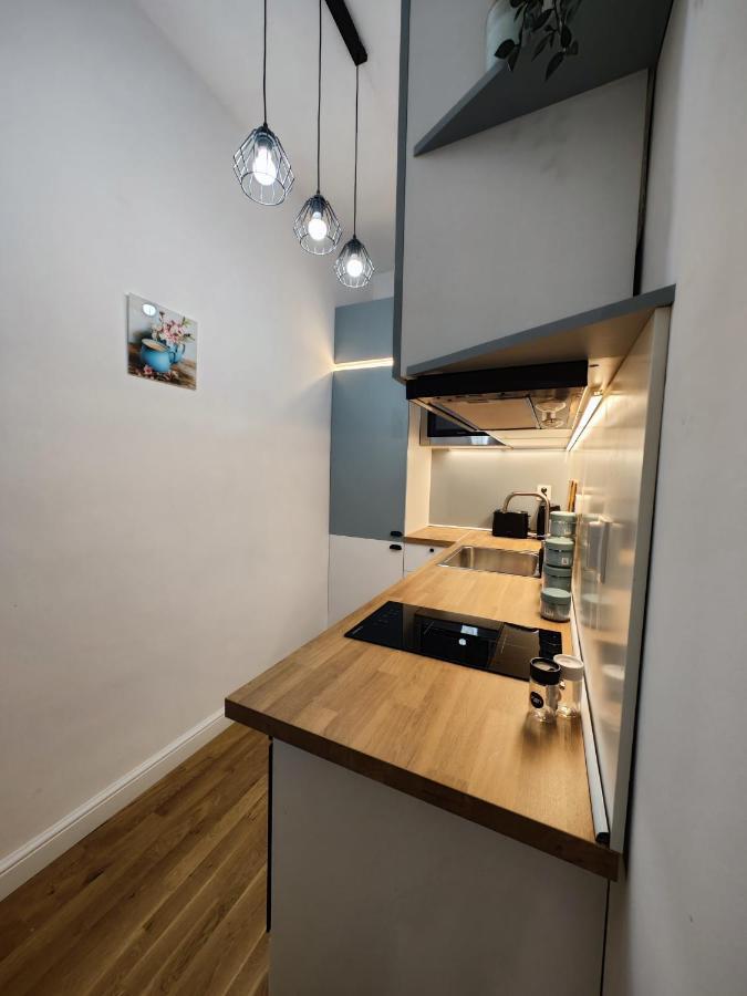 Apartament Apart Sofia Lion Bridge 2Bdr Self Check In Zewnętrze zdjęcie
