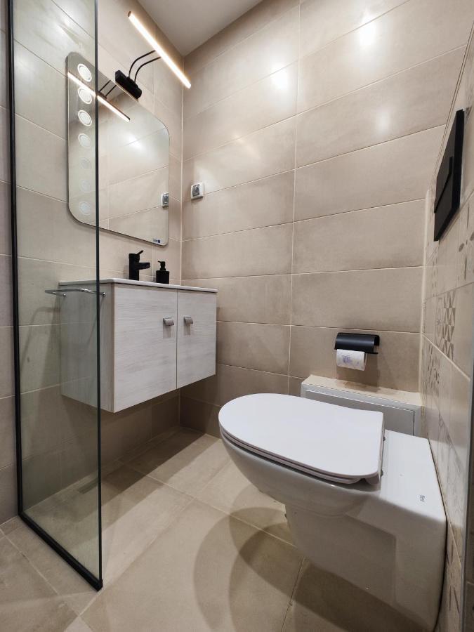 Apartament Apart Sofia Lion Bridge 2Bdr Self Check In Zewnętrze zdjęcie